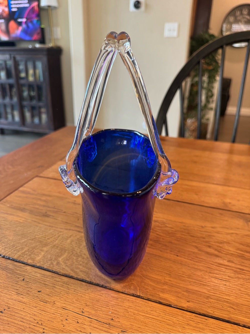 Design Society cobalt blue hand-blown glass purse vase - Picture 3 of 8